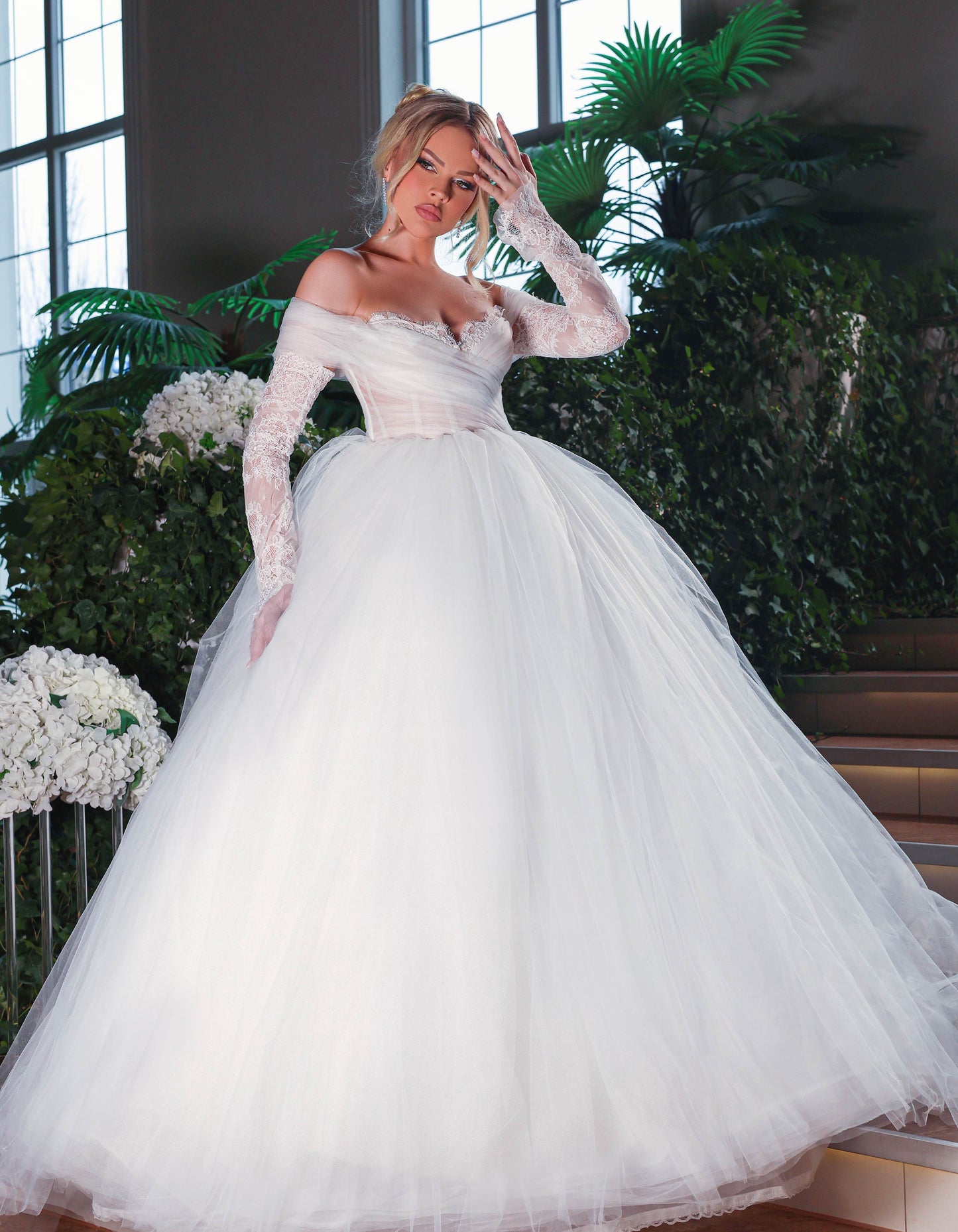 TULLE BALLGOWN WEDDING DRESS