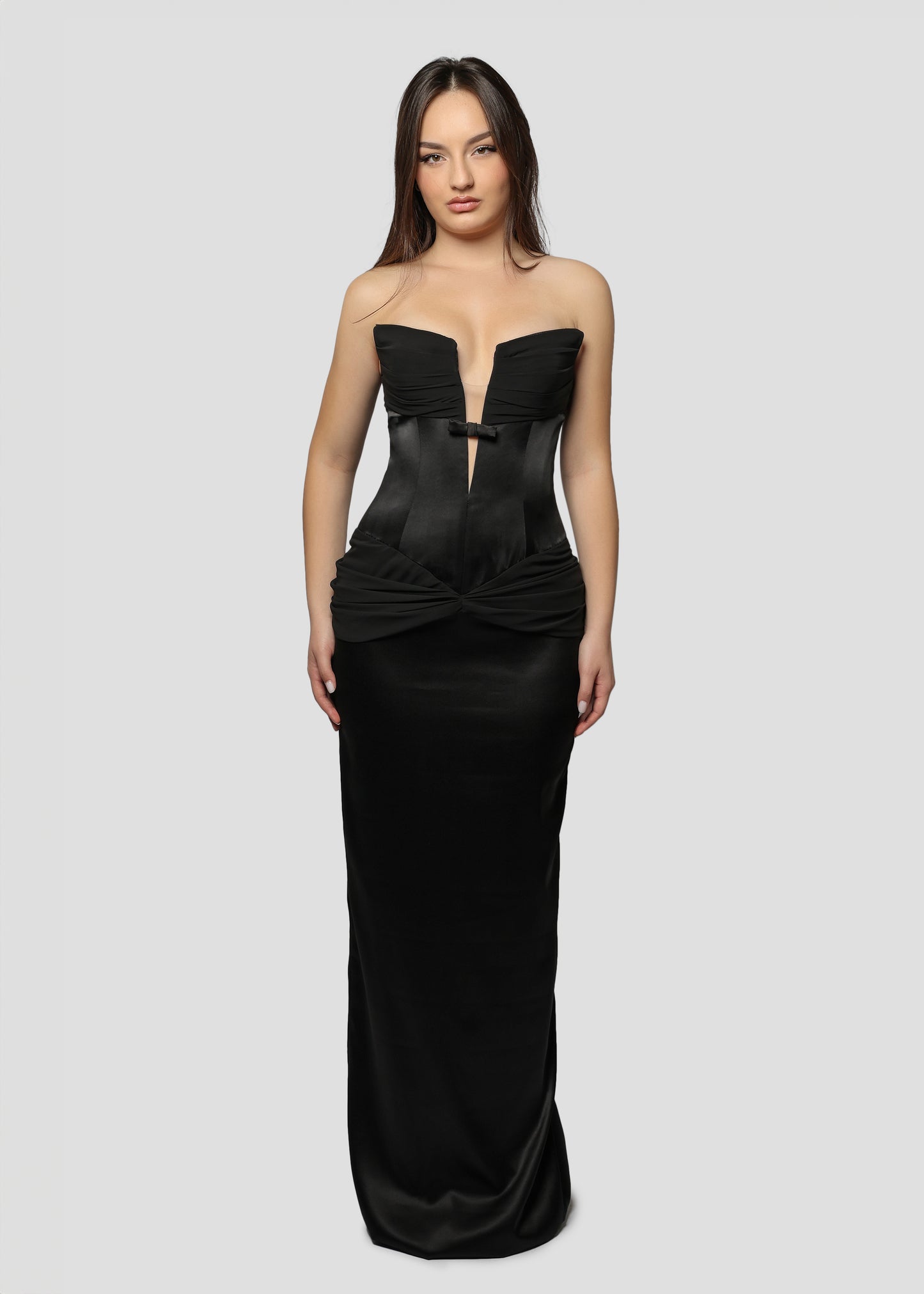 BLACK DEEP V-NECK DRESS