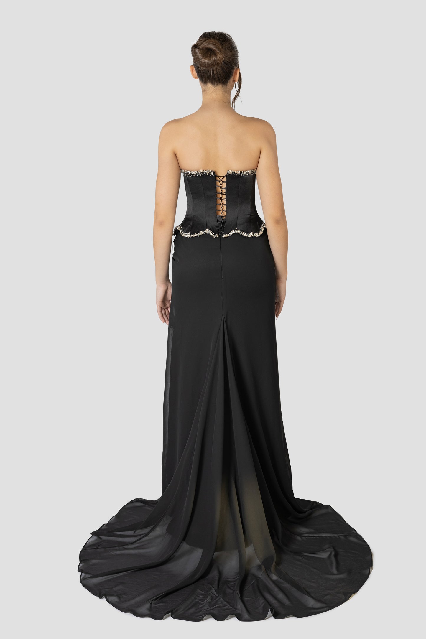 BLACK EMBROIDERED DRAPPED DRESS