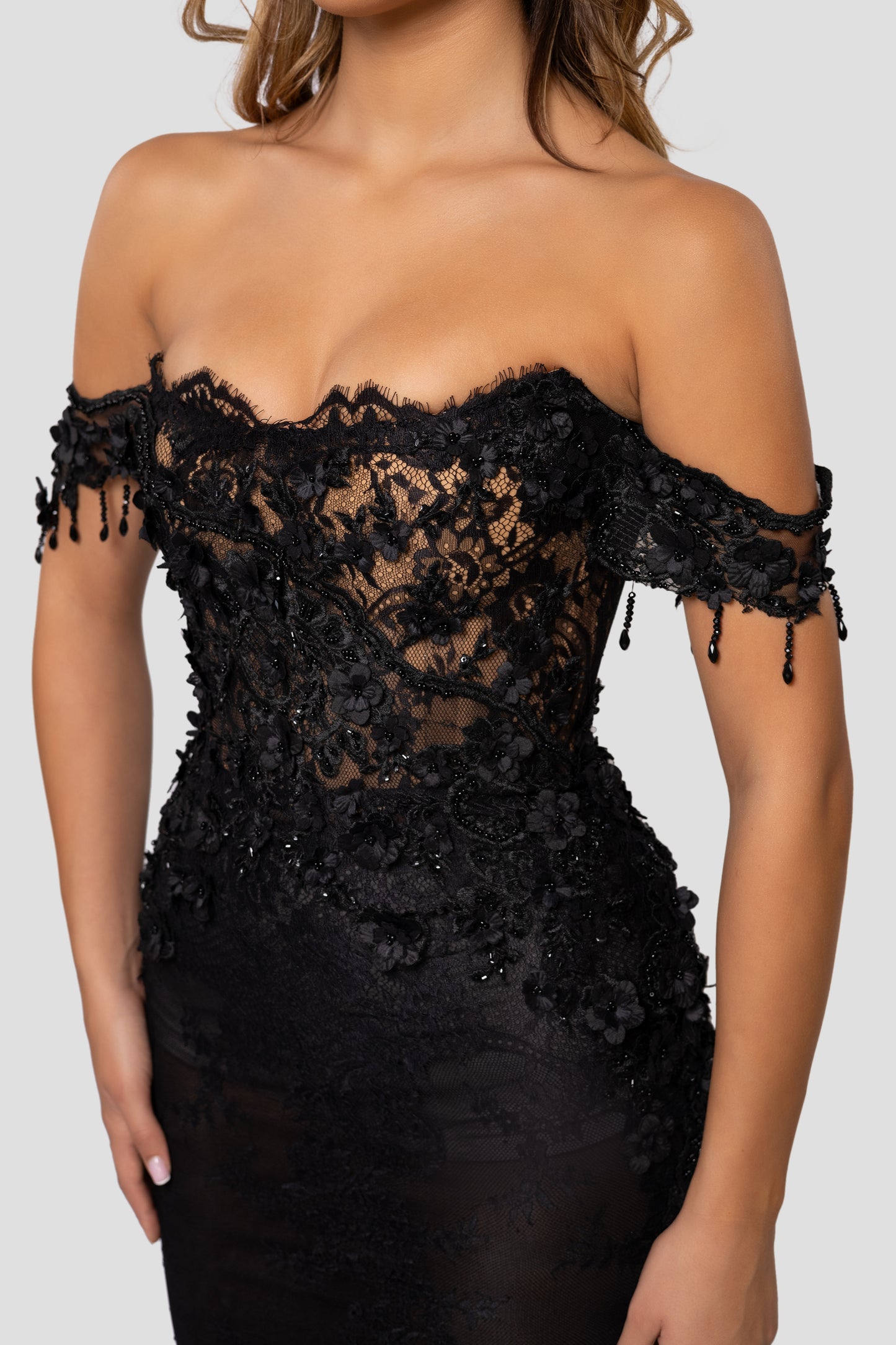 BLACK FLORAL LACE DRESS