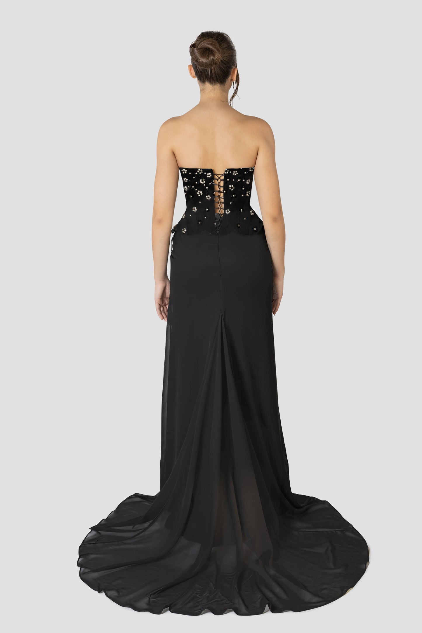 BLACK FLORAL EMBROIDERED DRESS123456